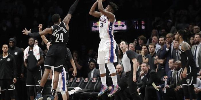  布伦森末节爆发尼克斯逆转篮网缩小胜场差距  